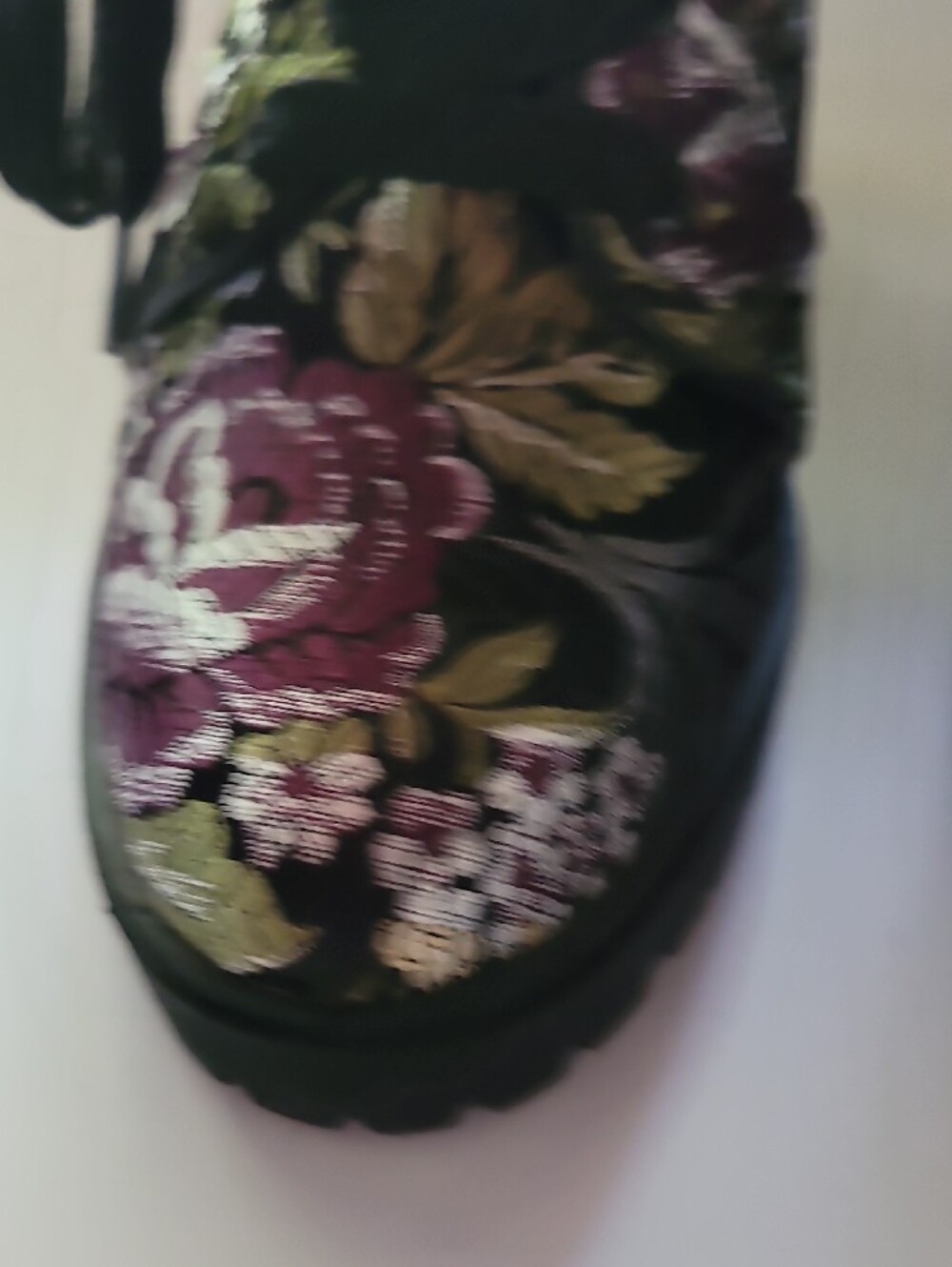 Steve Madden Black Lace-Up Ankle Boots Floral Embroidery BROCADE SIZE9 NEW - Picture 7 of 12